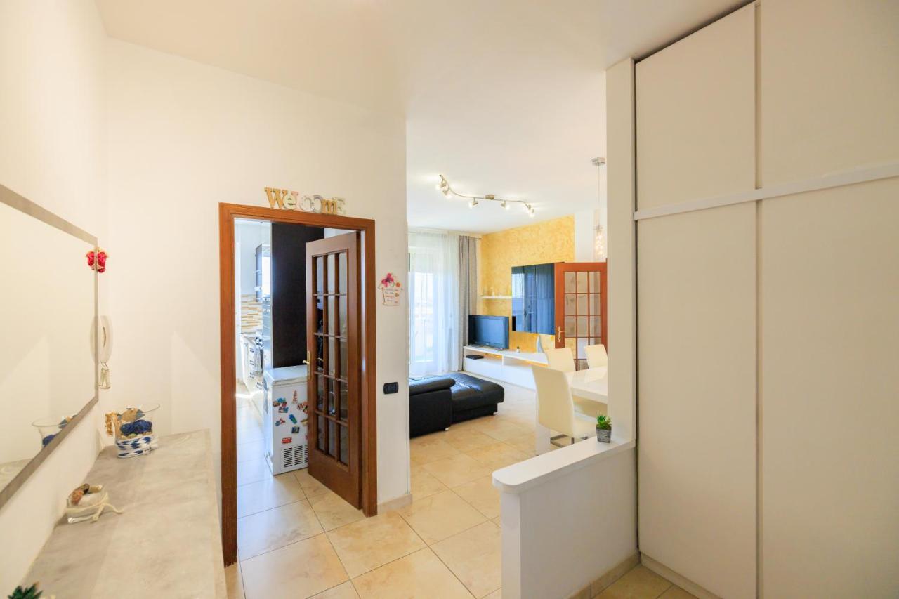 L' Essenziale Apartment Ливорно Екстериор снимка