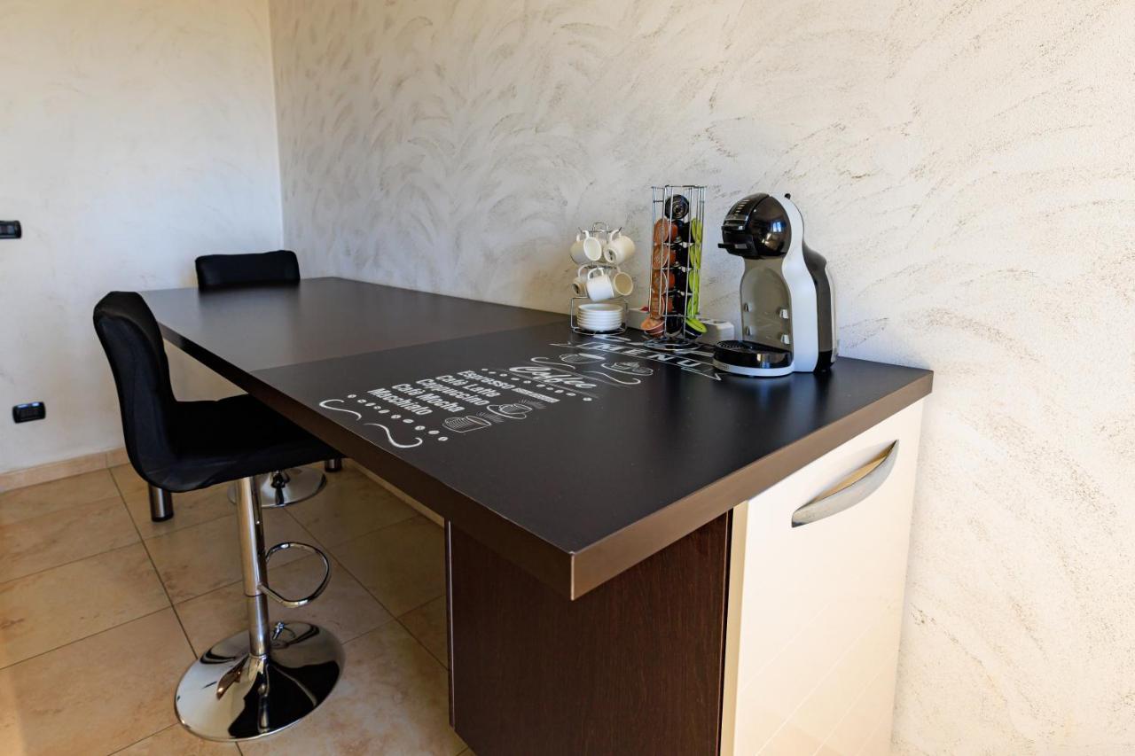 L' Essenziale Apartment Ливорно Екстериор снимка