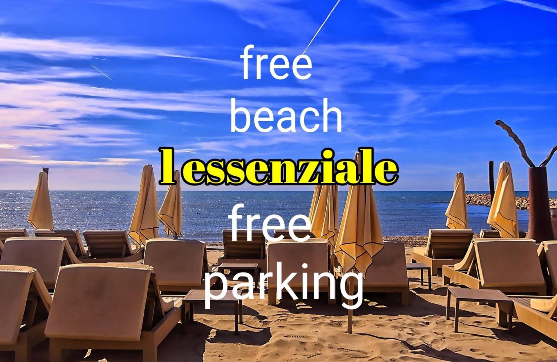 L' Essenziale Apartment Ливорно Екстериор снимка